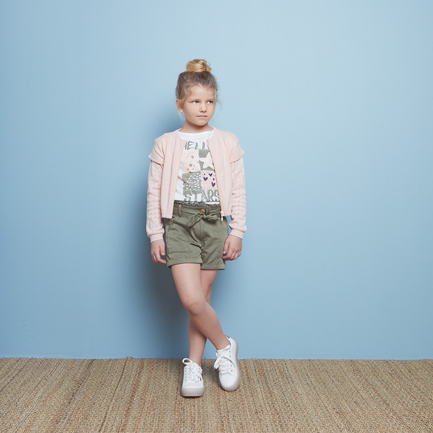 Chaqueta de punto detalles calados 