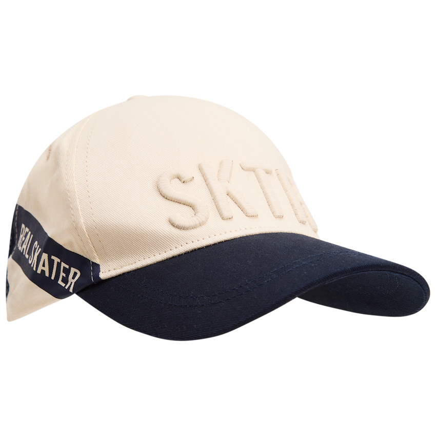 Gorra bicolor con bordado 3D para niño 