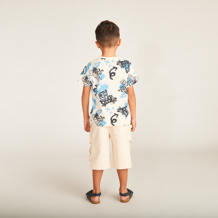 Camiseta de manga corta con estampado de grafitis para niño 