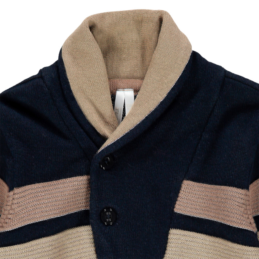 Jersey de punto con raya y cuello chal con botones   Additional Jersey de punto con raya y cuello chal con botones