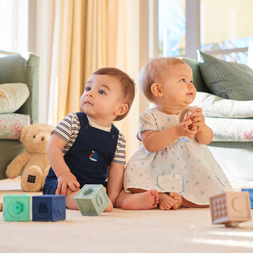 Conjunto de overoles + camiseta de rayas para bebé niño 