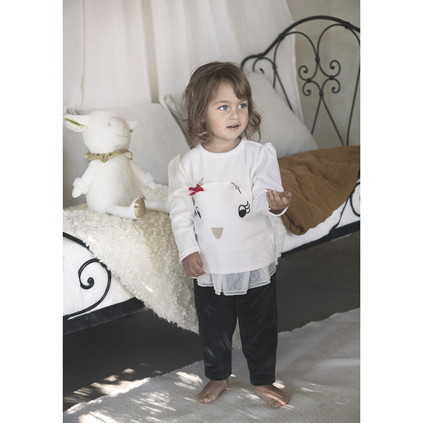 Pijama de terciopelo motivo navideño 