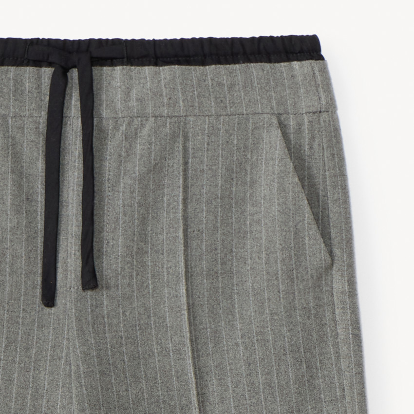 Pantalón ancho de rayas con efecto doble cintura niña 