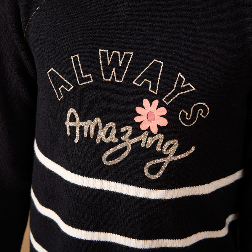 Vestido de punto con estampado brillante y rayas para niña 