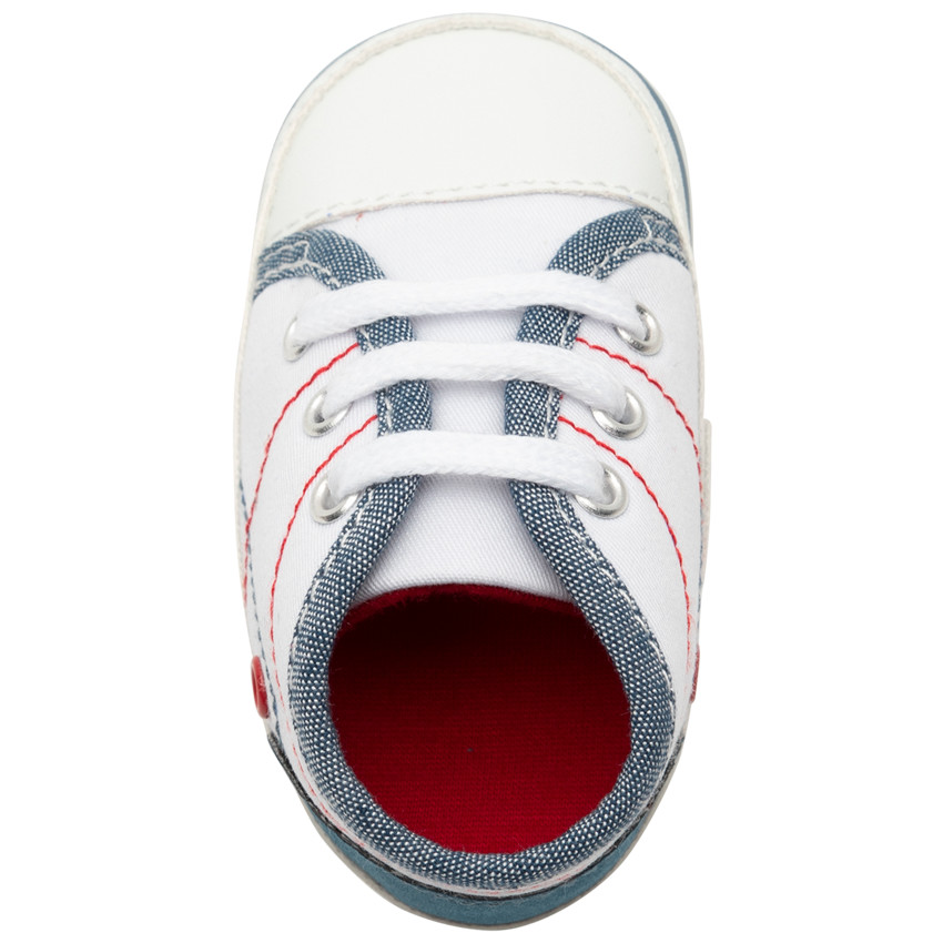 Zapatillas suaves con detalles de mezclilla  Additional Zapatillas suaves con detalles de mezclilla