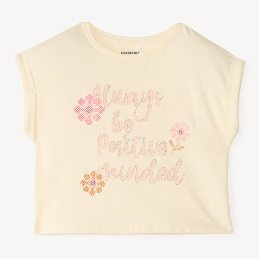 Camiseta de niña de manga corta con estampado floral y de fantasía. 