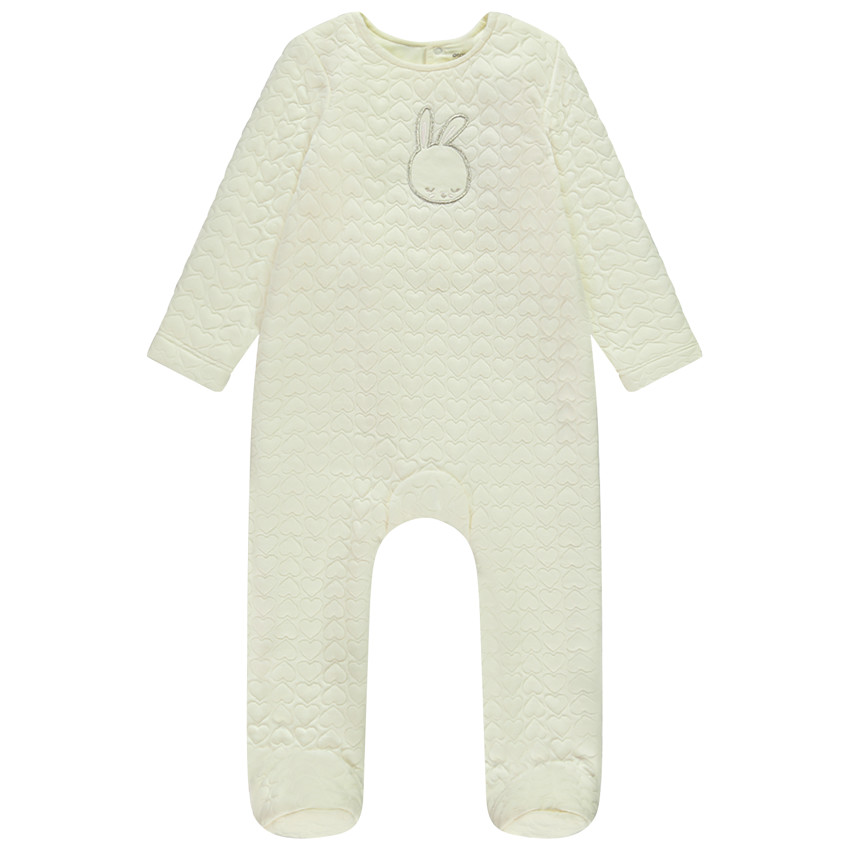 Pelele acolchado con corazones para bebé niña con diferentes aberturas según la edad 