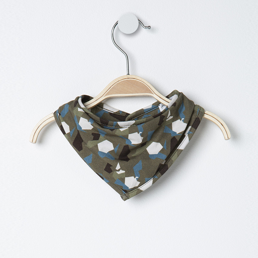 Babero de bandana de estilo militar azul y caqui all over 