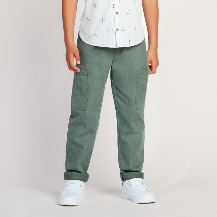 Pantalón efecto canalé con bolsillos para niño 