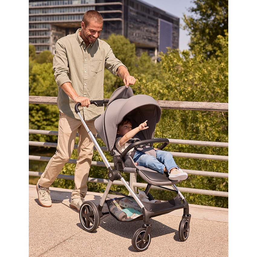 Cochecito duo Athéna Xelium con asiento de coche i-Prim gris y negro 