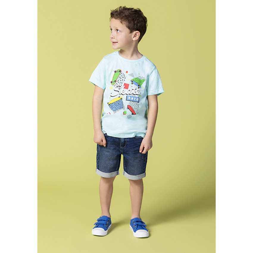 Bermudas vaqueras efecto desgastado  Additional Bermudas vaqueras efecto desgastado