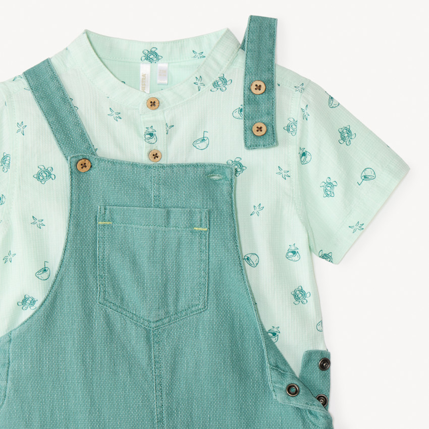 Conjunto corto de 2 piezas, camisa de cuello mao y tirantes para bebé niño. 