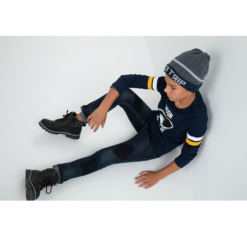 Júnior - Vaquero de efecto desgastado con parches e inscripciones estampadas 