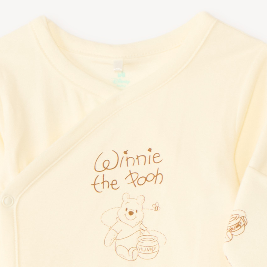 Conjunto de nacimiento de 3 piezas con pijama de Winnie the Pooh Disney. 