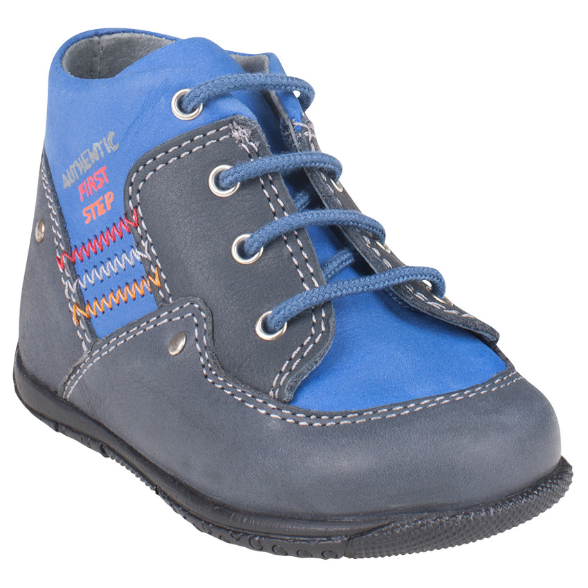 Botas bajas con cordones de cuero con bordados de color 