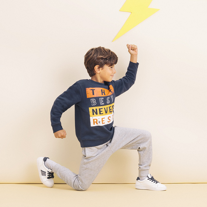 Jogging en molleton bicolore à message printé 