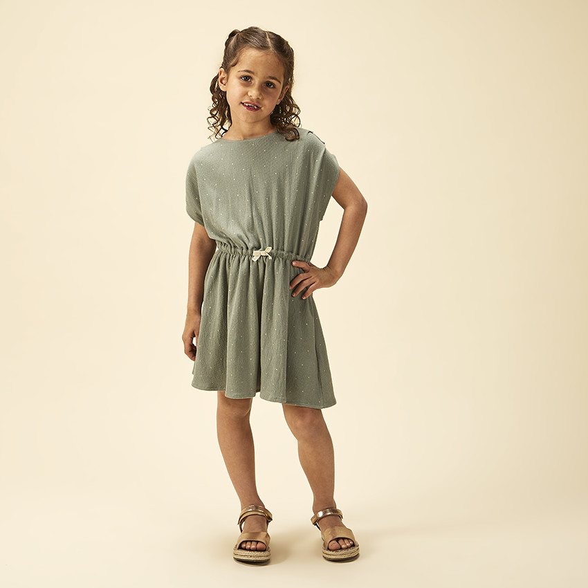 Vestido de manga corta con estampado de flores fantasía para niña 