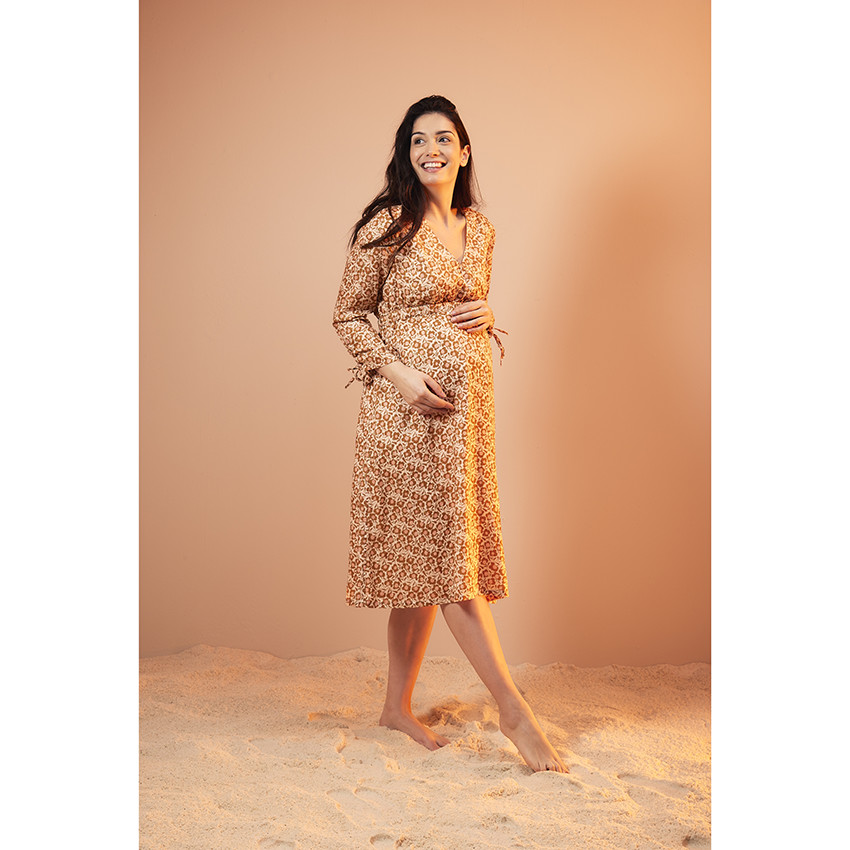 Vestido de embarazo y lactancia de manga larga con estampado retro 