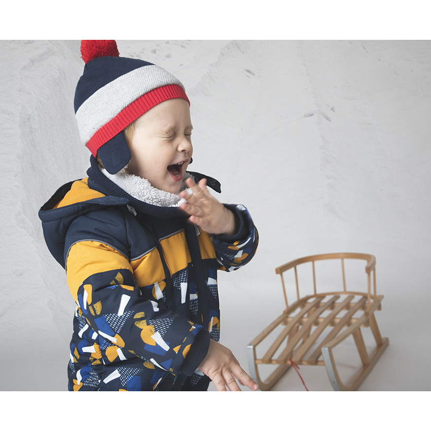 Conjunto gorro y bufanda tipo snood de punto 