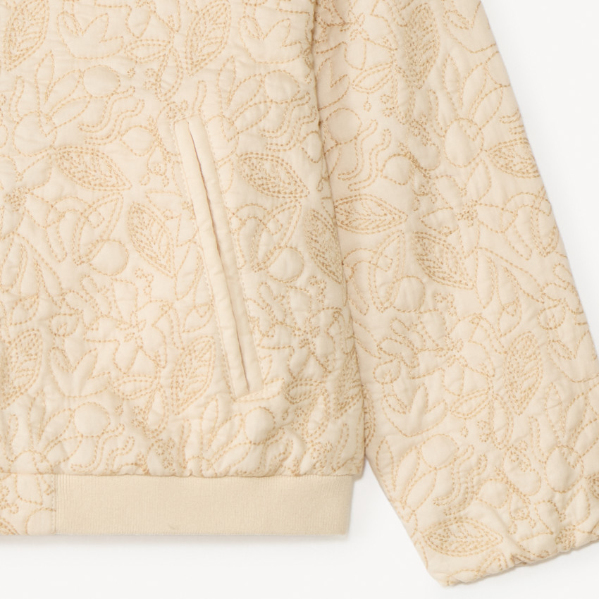 Cazadora de tela con costuras decorativas para niña 