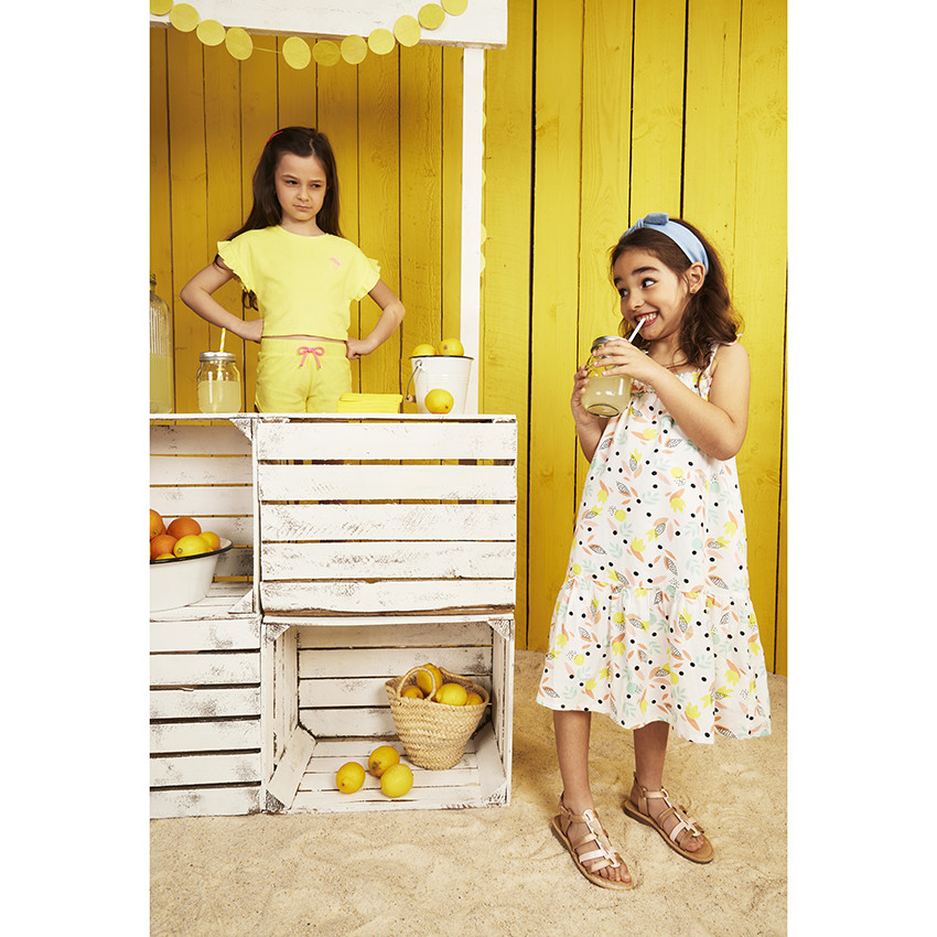 Conjunto de 2 piezas de camiseta y short de felpa para niña 