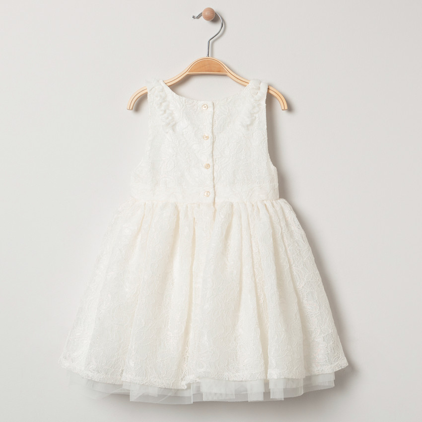 Vestido de ceremonia blanco sin mangas 