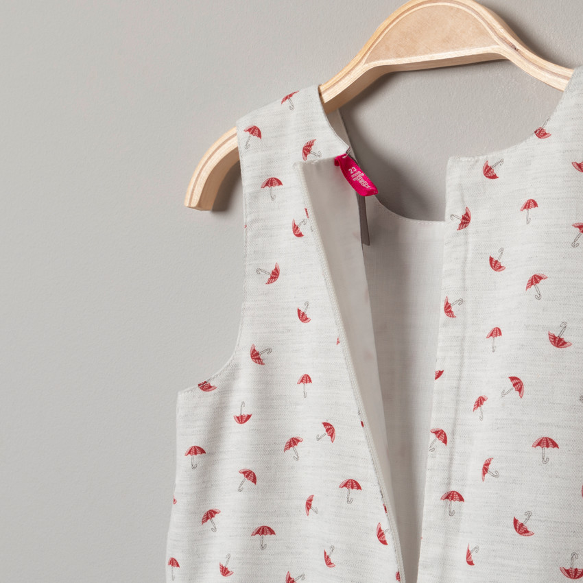 Vestido de manga corta estampado de paraguas "all-over" 