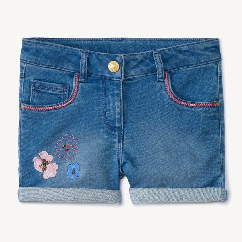 Short vaquero con bordados y lentejuelas para niña 