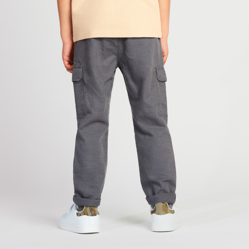 Pantalón cargo de tela lisa para niño 