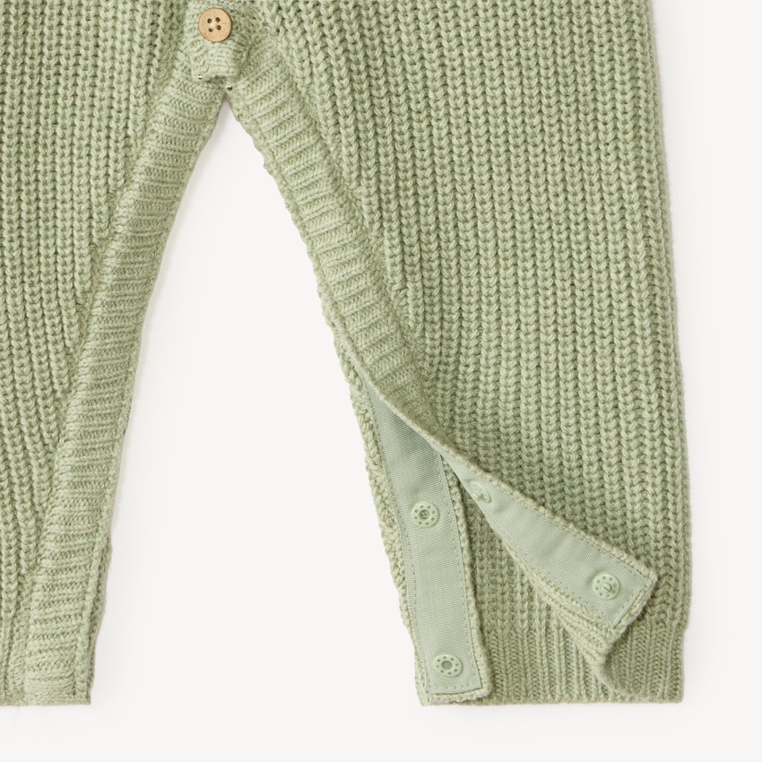 Conjunto de 2 piezas: mono + gorro de punto niño. 