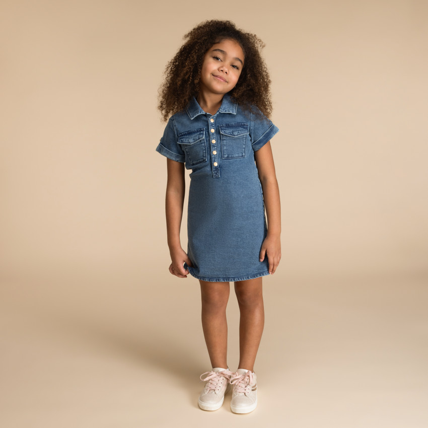 Camisa de mezclilla de manga corta para niña 