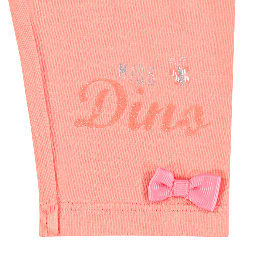 Ensemble avec tunique volantée imprimée et corsaire à noeuds 