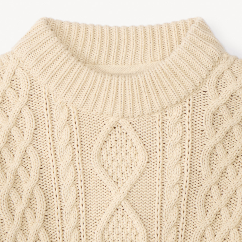 Jersey de punto liso con efecto trenzado y ribete de color para niño 