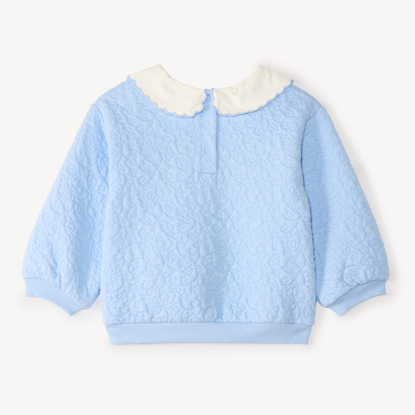 Sudadera de felpa texturizada con cuello de bebé para niña. 