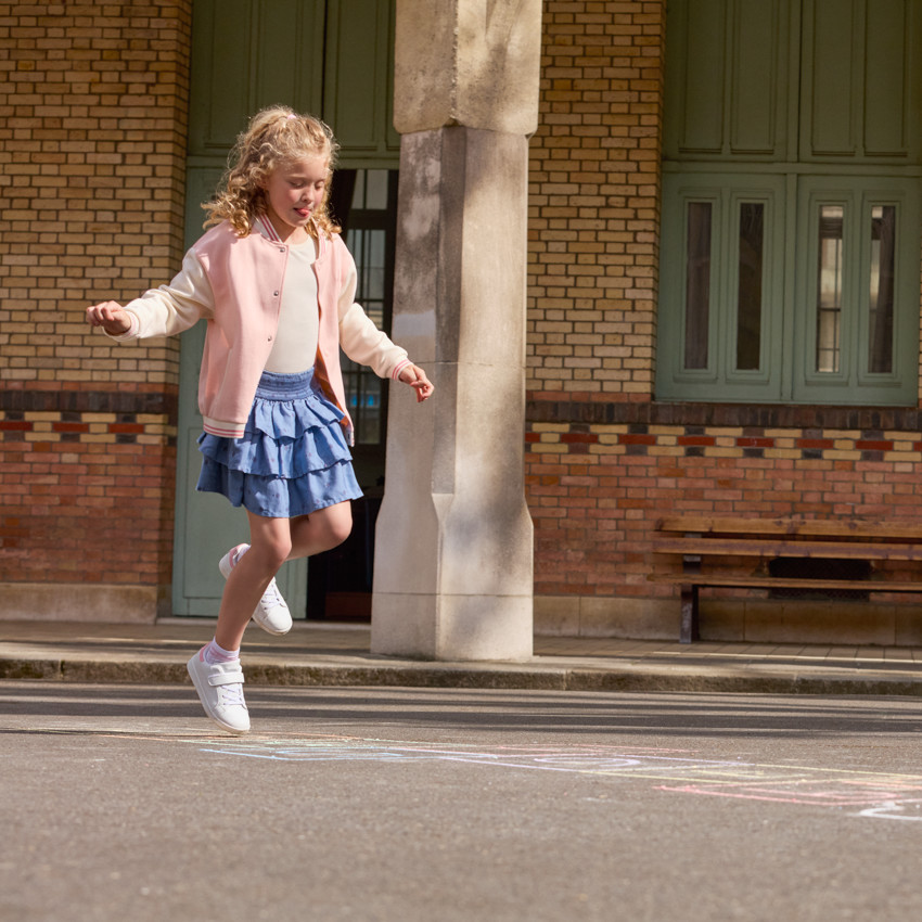 Chaqueta bomber de manga larga y bordado para niña 