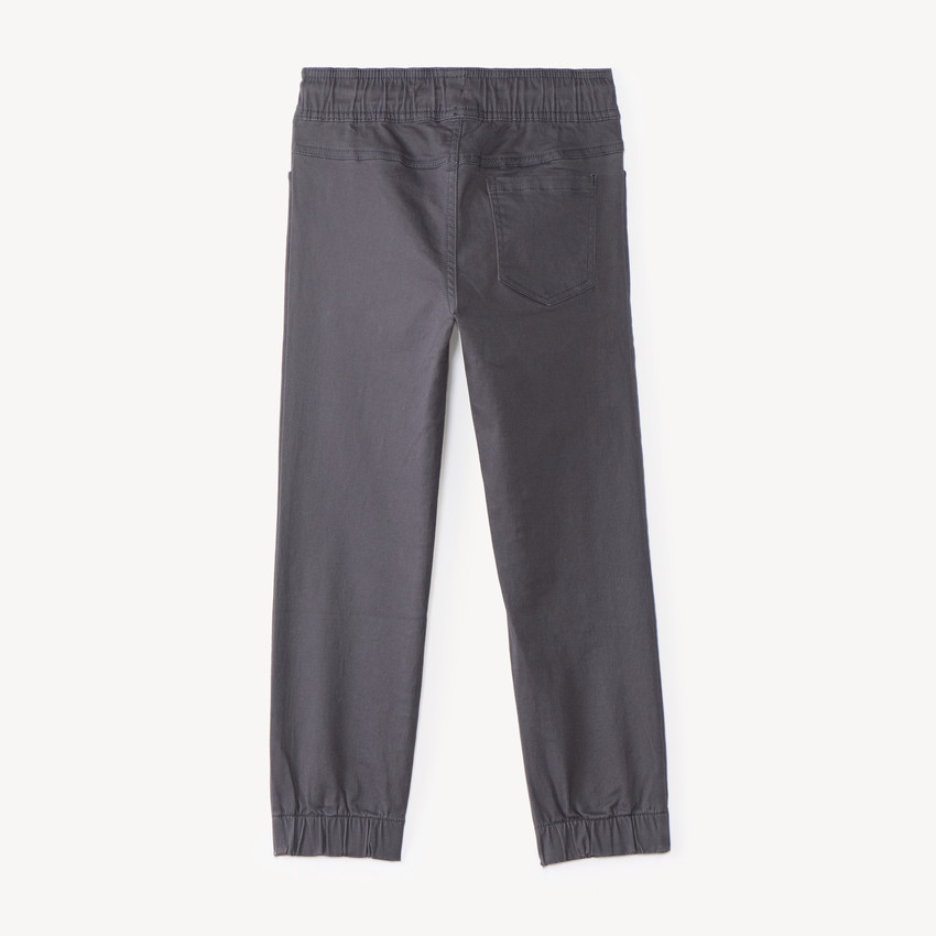 Pantalón jogger de tela para niño 