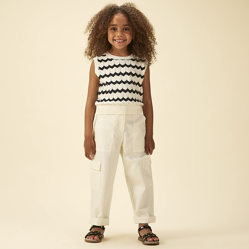 Pantalón recto cargo con bolsillos para niña 