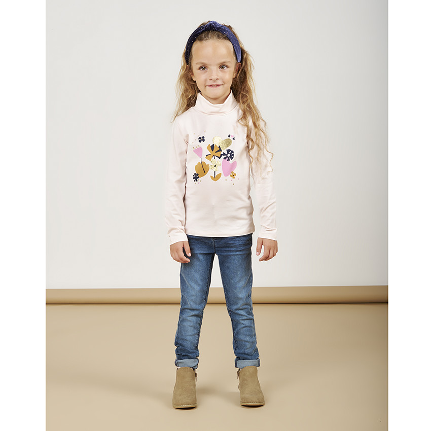 Suéter de niña con cuello alto y estampado divertido en jersey. 