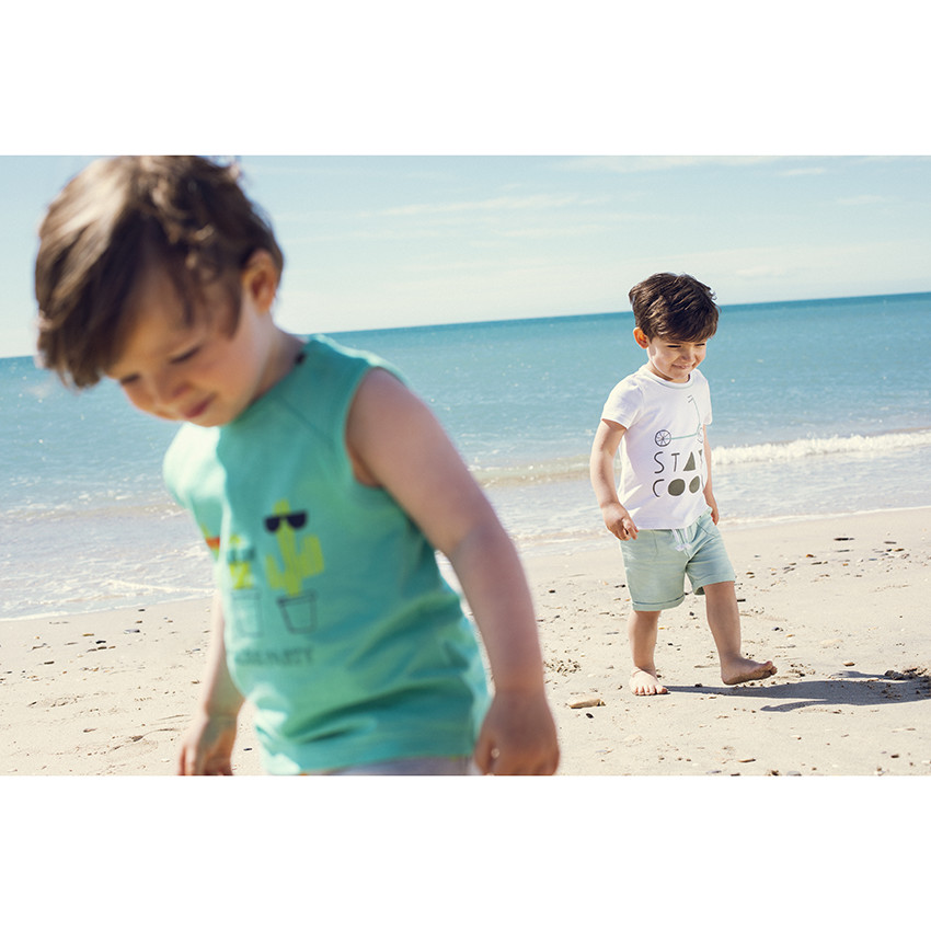 Conjunto camiseta sin mangas y bermudas estampado cactus all-over 