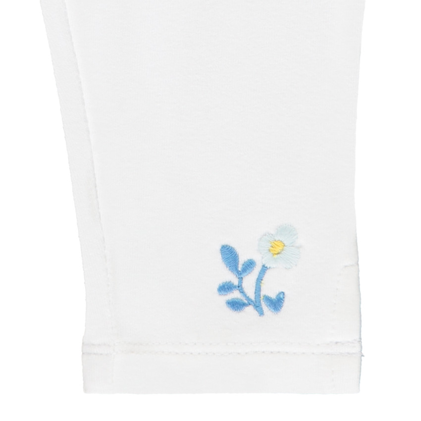 Conjunto blusa con flores planas y pantalón corto liso para bebé niña 