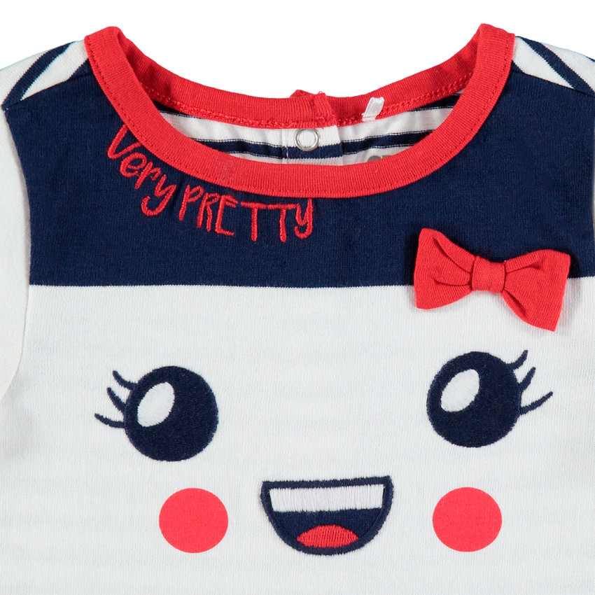 Marinera de punto con detalles bordados y lazo cosido  