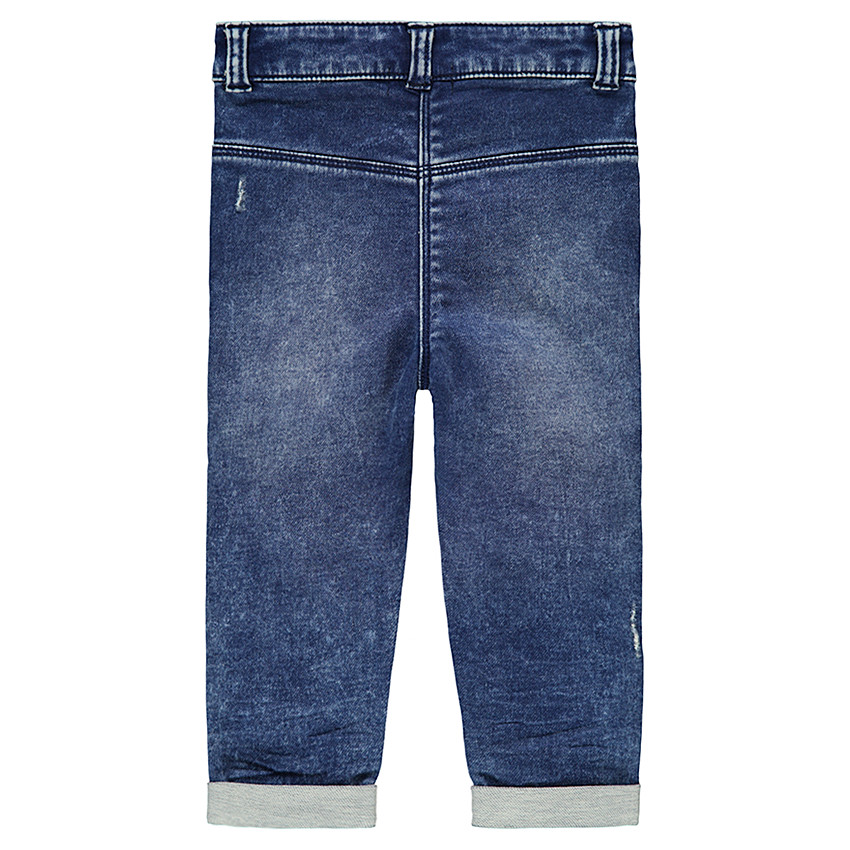 Jeans efecto usado con corazones estampados y bordados en tono sobre tono  Additional Jeans efecto usado con corazones estampados y bordados en tono sobre tono