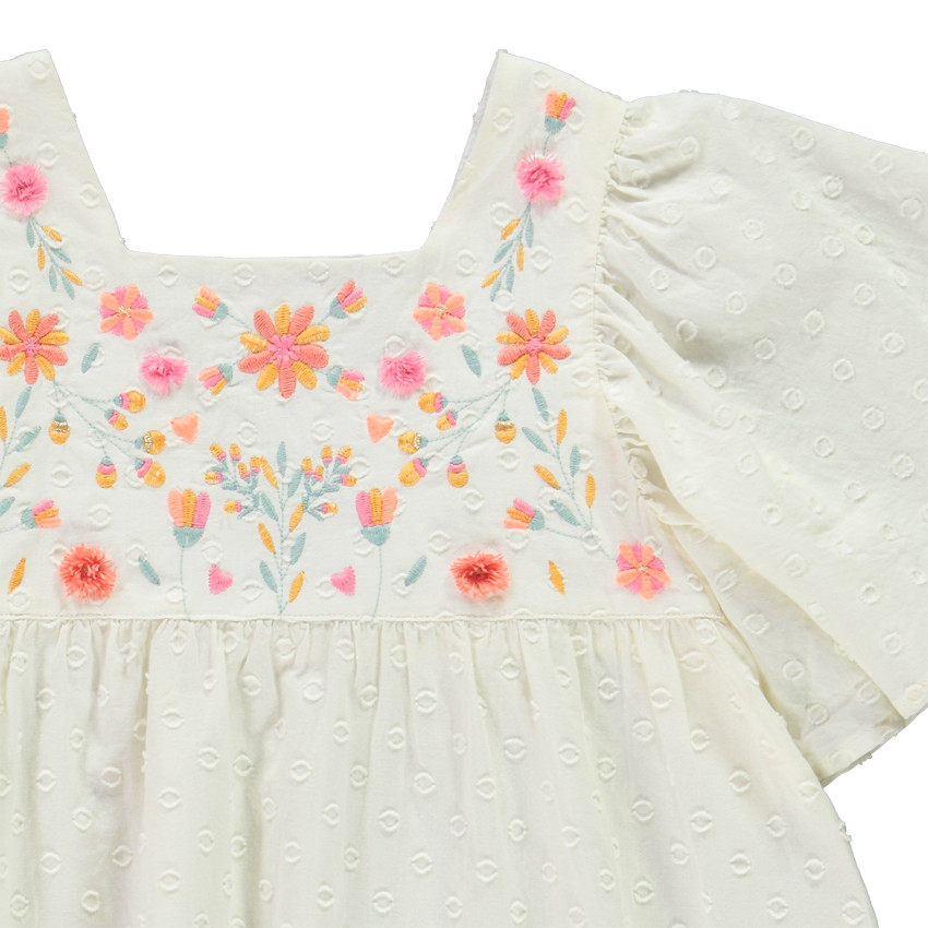 Túnica manga corta con plumetis y bordados para niña 