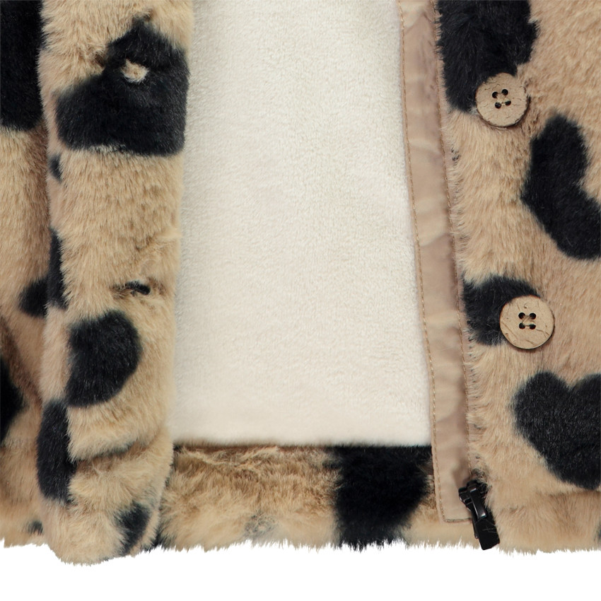 Abrigo de fantasía con estampado de corazones y falso pelo para bebé niña 