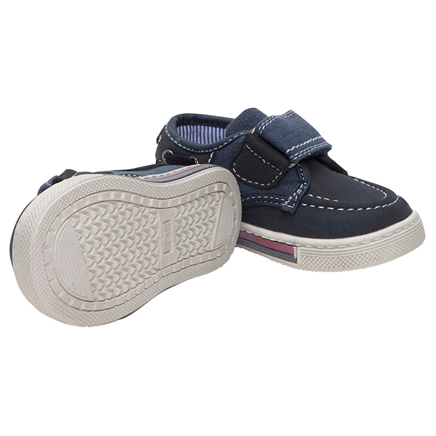 Nauticos con abertura con velcro de la 24 a la 29 