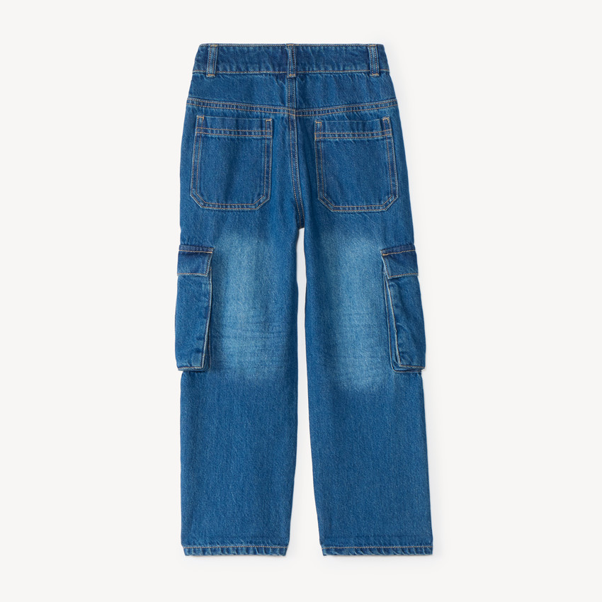 Jean niño cargo suelto en denim 