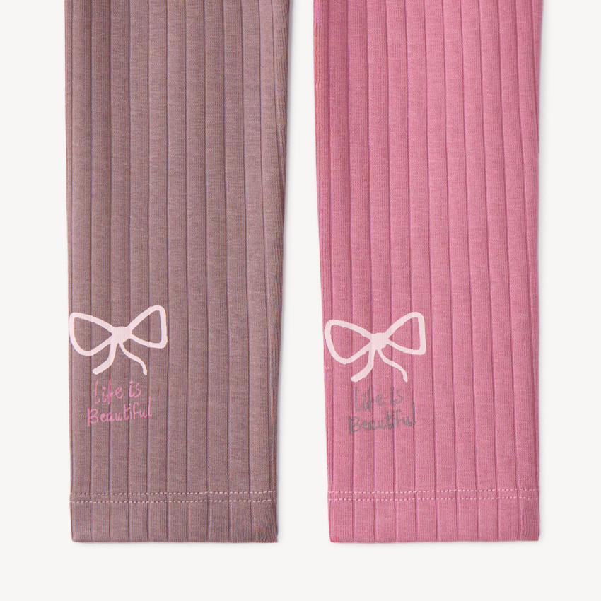 Lote de 3 leggings de niña de canalé, lisos y estampados. 