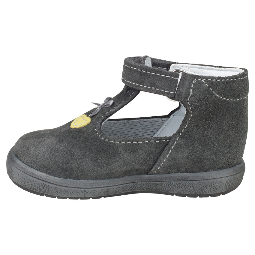 Zapatos salomé de piel serraje aplicación con estampado corazón 