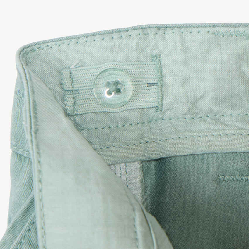 Bermuda liso de tela para niño 