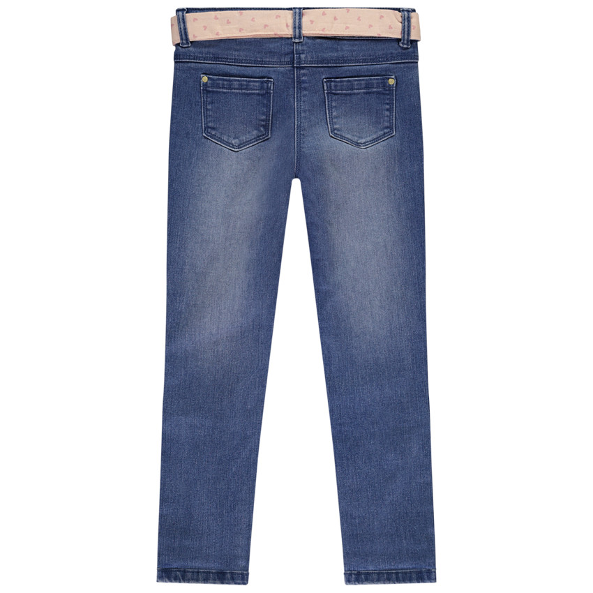 Jeans slim efecto desgastado con cinturón de pañuelo para niña 
